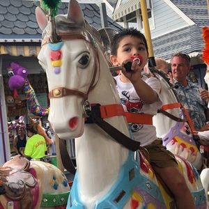 Meet your Posher, Sharon